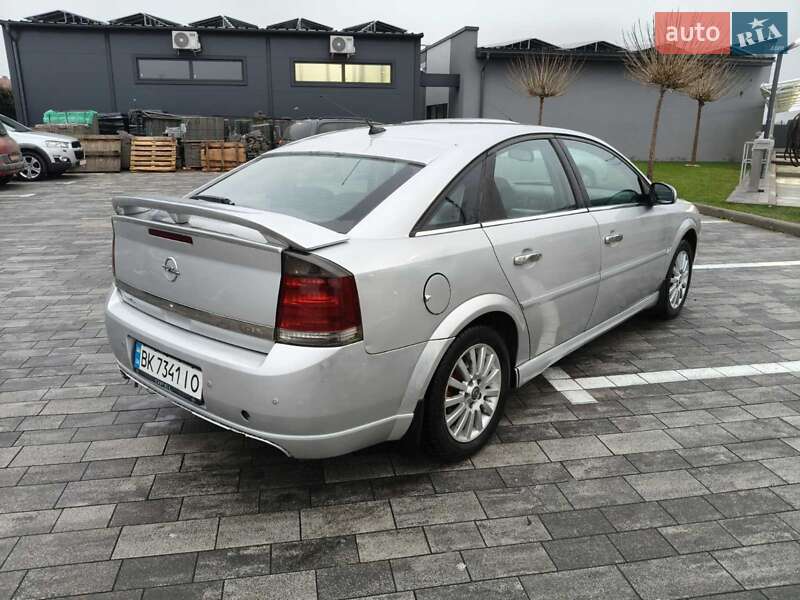 Седан Opel Vectra 2004 в Луцке фото 8 Седан Opel Vectra 2004 в Луцке