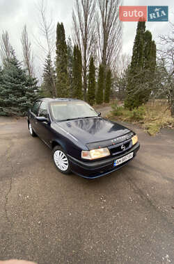 Седан Opel Vectra 1989 в Брусилові