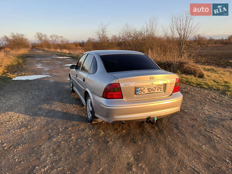 Седан Opel Vectra 1999 в Рудниках фото 3 Седан Opel Vectra 1999 в Рудниках