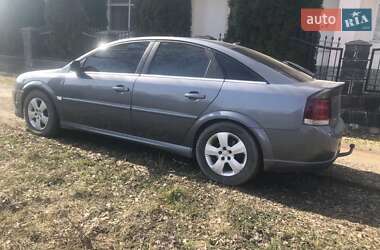 Седан Opel Vectra 2002 в Іршаві