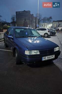 Седан Opel Vectra 1990 в Каменском