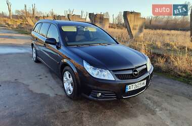 Универсал Opel Vectra 2006 в Новом Роздоле