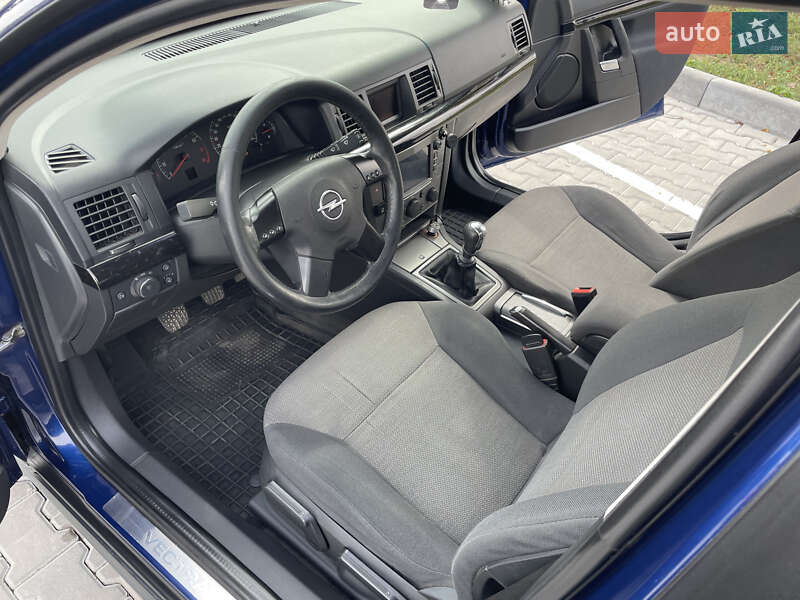Седан Opel Vectra 2003 в Тульчине