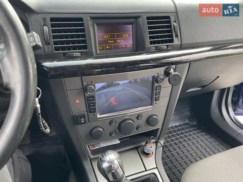 Седан Opel Vectra 2003 в Тульчине