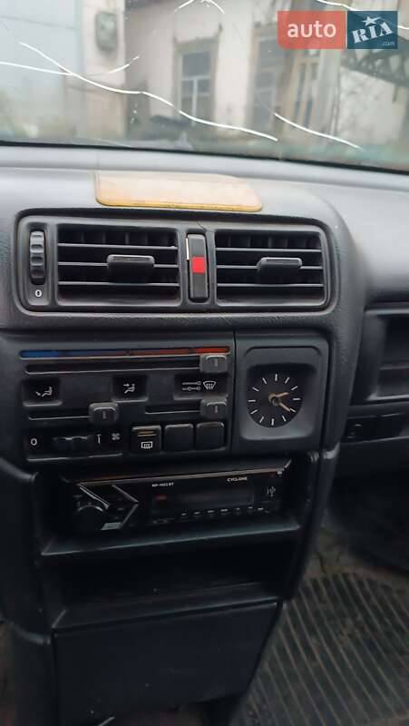 Седан Opel Vectra 1992 в Києві