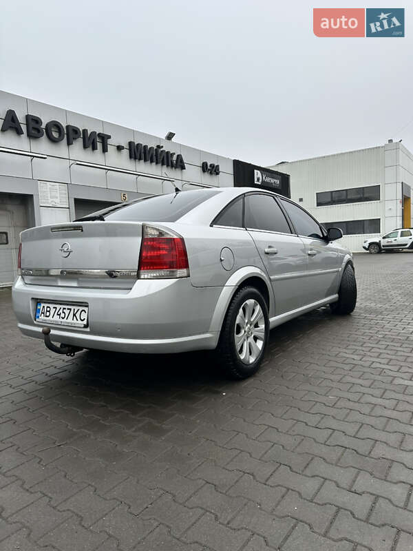 Лифтбек Opel Vectra 2007 в Виннице