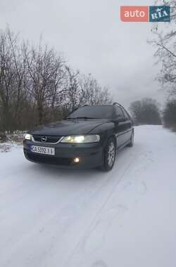 Универсал Opel Vectra 2001 в Черкассах
