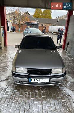 Седан Opel Vectra 1995 в Рівному