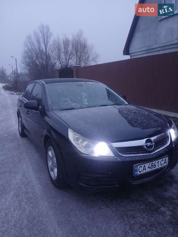 Седан Opel Vectra 2006 в Шполі