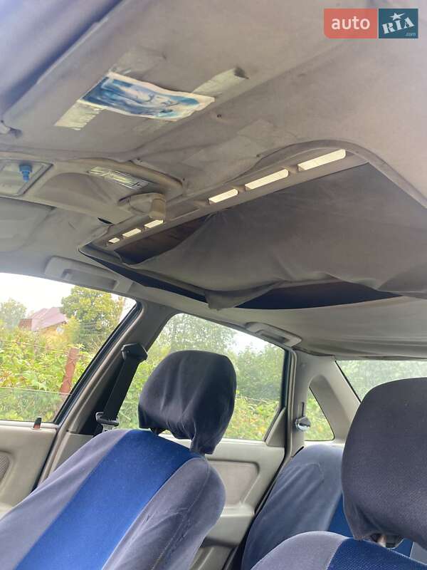 Седан Opel Vectra 1991 в Самборе