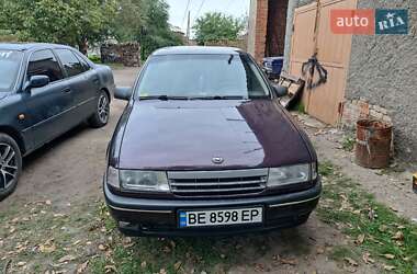 Лифтбек Opel Vectra 1992 в Николаеве