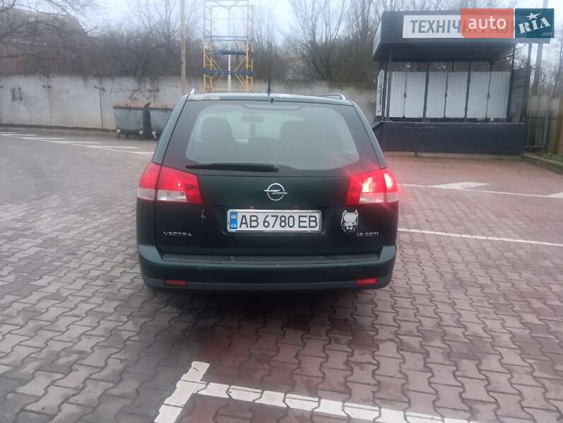 Универсал Opel Vectra 2004 в Виннице