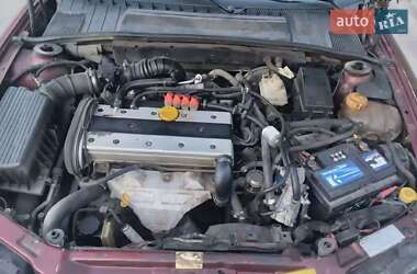 Седан Opel Vectra 1998 в Рокитному