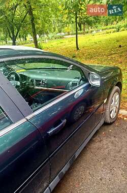 Универсал Opel Vectra 2004 в Днепре