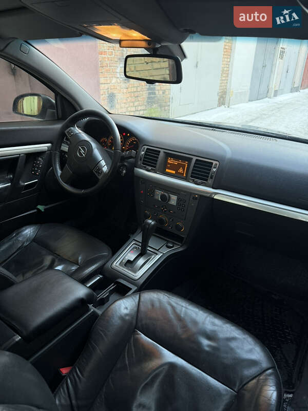 Седан Opel Vectra 2007 в Киеве