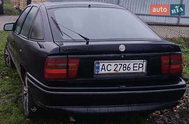 Лифтбек Opel Vectra 1995 в Локачах