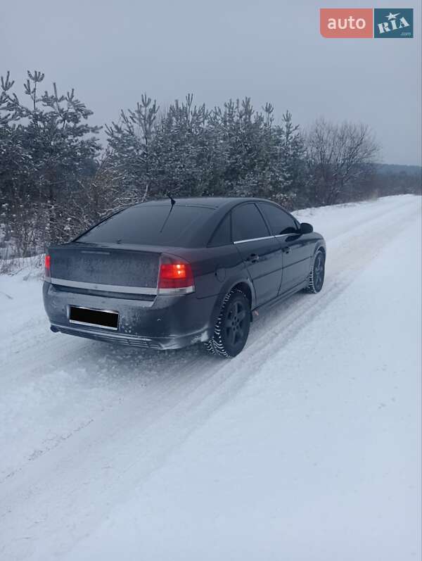 Лифтбек Opel Vectra 2003 в Львове