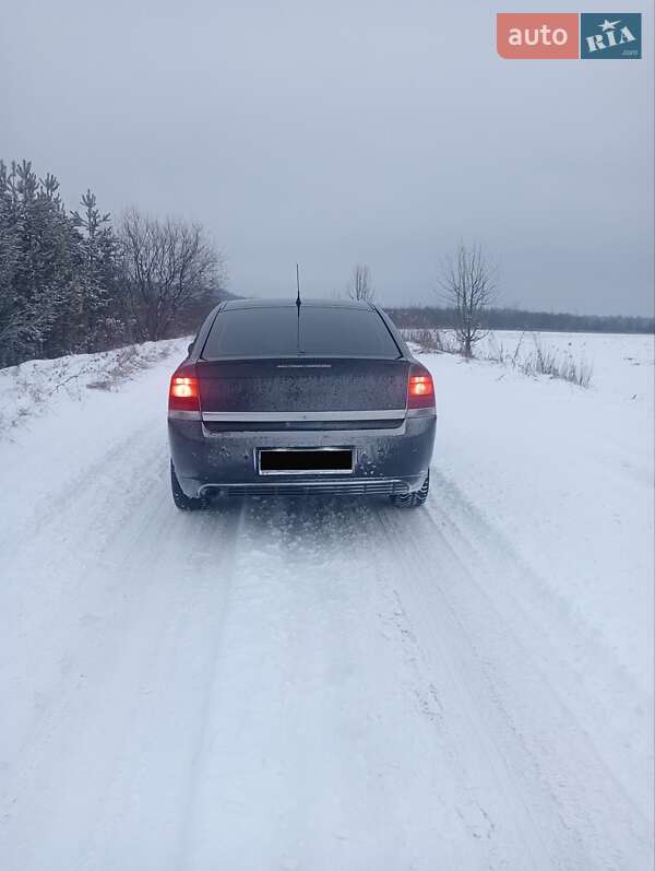 Лифтбек Opel Vectra 2003 в Львове