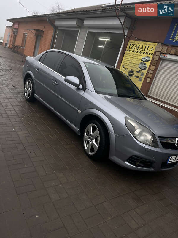 Седан Opel Vectra 2008 в Ізмаїлі