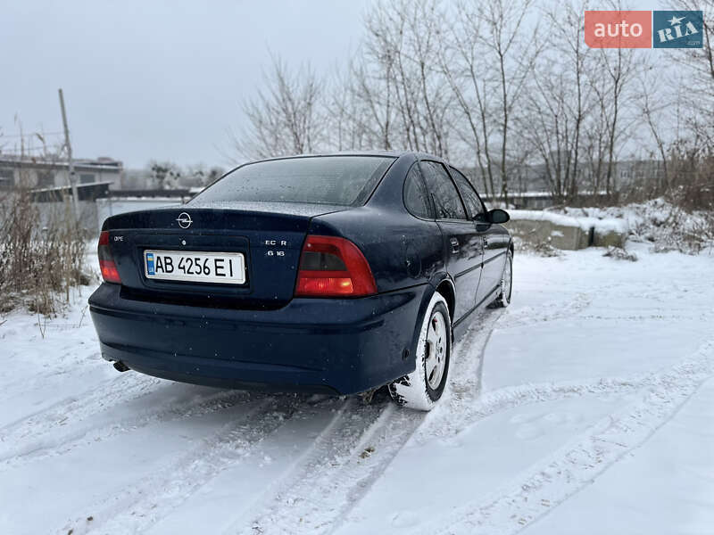 Седан Opel Vectra 2000 в Виннице