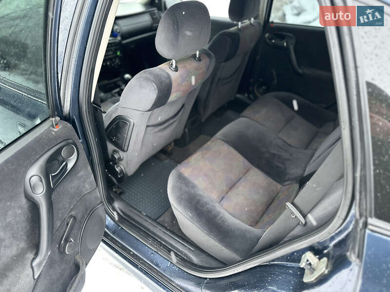 Седан Opel Vectra 2000 в Виннице