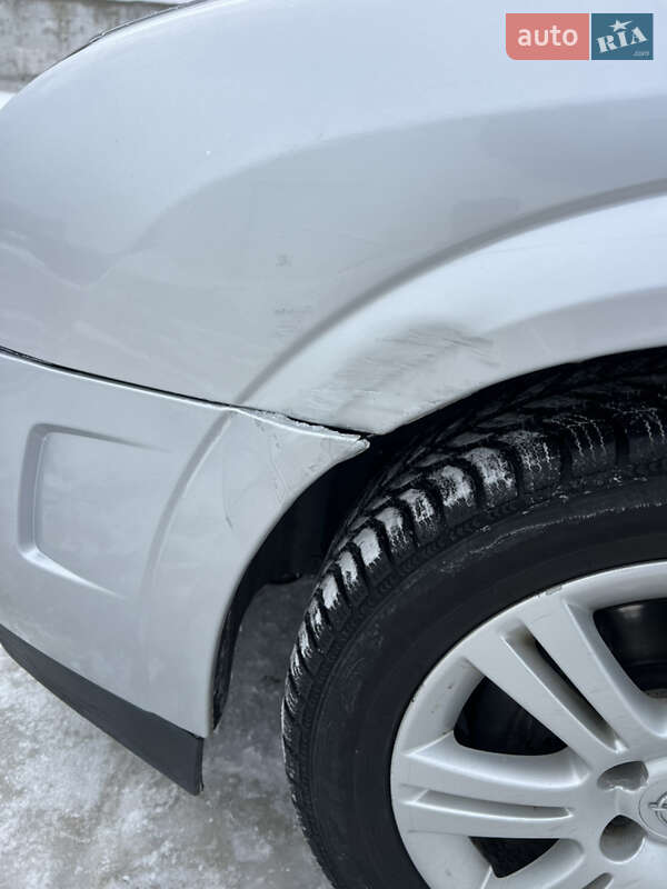 Лифтбек Opel Vectra 2003 в Киеве