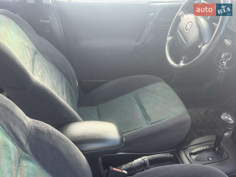 Седан Opel Vectra 1996 в Дрогобыче