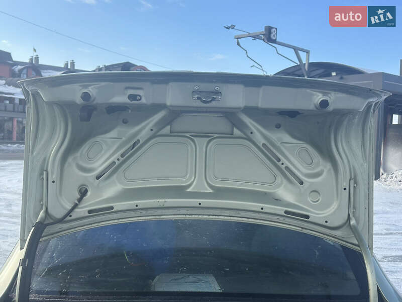 Седан Opel Vectra 1996 в Дрогобыче