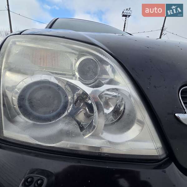 Седан Opel Vectra 2004 в Чернигове