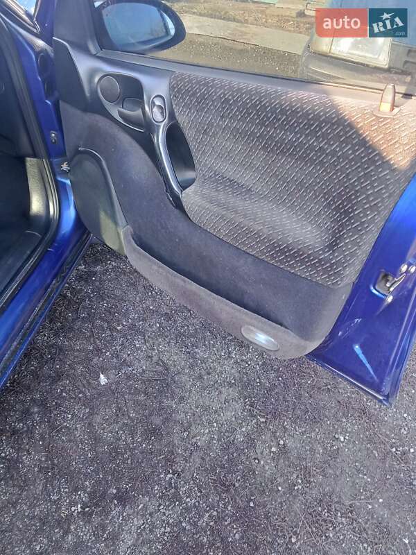 Седан Opel Vectra 1997 в Гайвороне