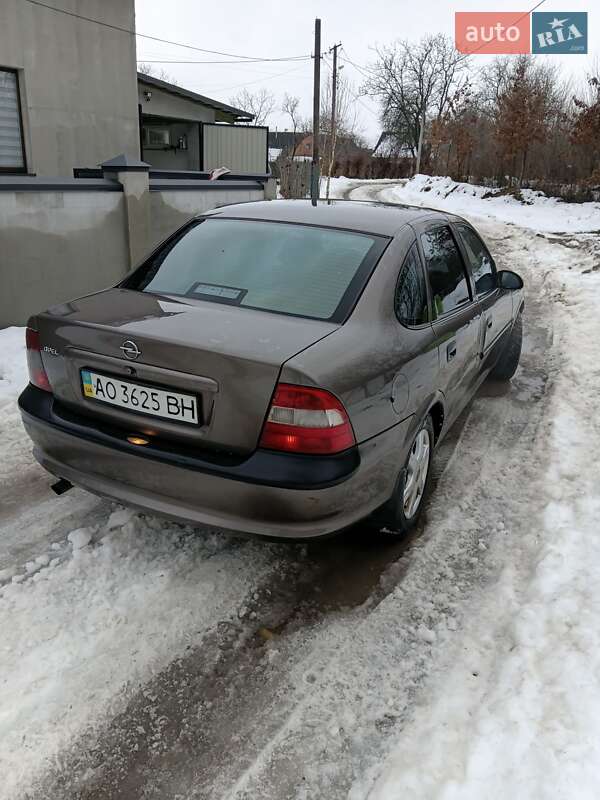 Седан Opel Vectra 1998 в Теребле