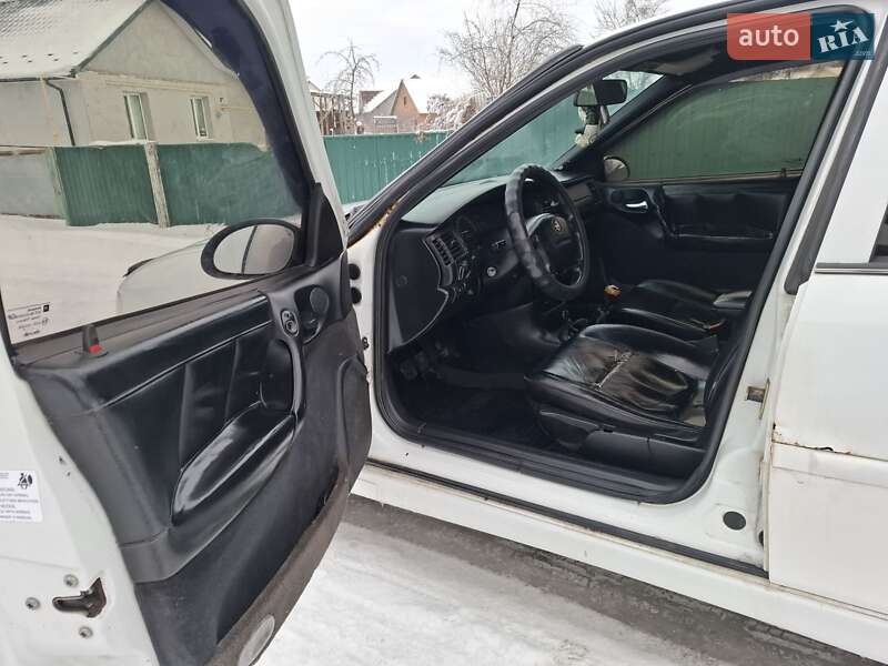 Седан Opel Vectra 1998 в Немирове фото 5 Седан Opel Vectra 1998 в Немирове