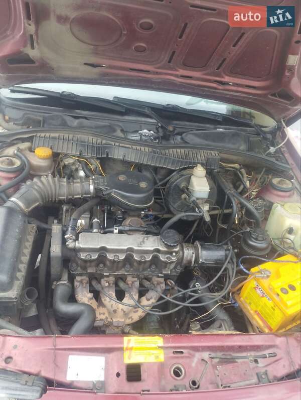 Седан Opel Vectra 1992 в Смеле