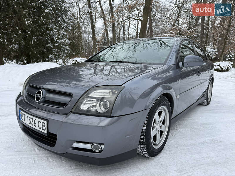 Седан Opel Vectra 2005 в Львове