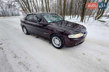 Седан Opel Vectra 2000 в Черновцах