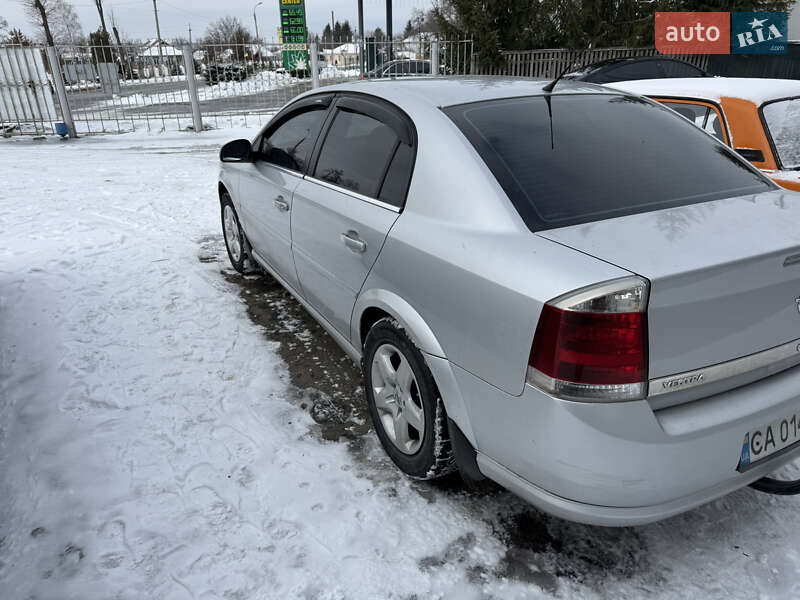 Седан Opel Vectra 2006 в Звенигородке фото 7 Седан Opel Vectra 2006 в Звенигородке