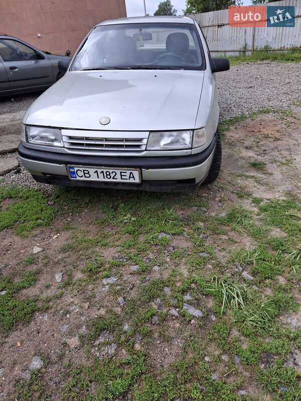 Седан Opel Vectra 1991 в Чернігові
