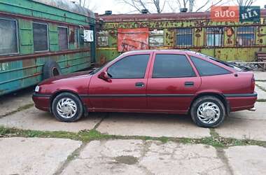 Ліфтбек Opel Vectra 1992 в Покрові