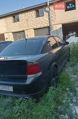 Седан Opel Vectra 2004 в Києві