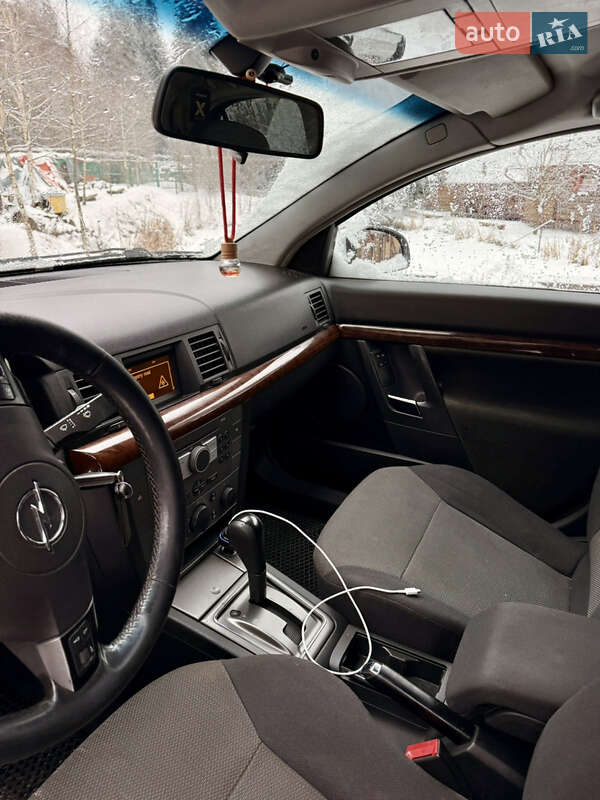 Седан Opel Vectra 2005 в Татарове фото 5 Седан Opel Vectra 2005 в Татарове