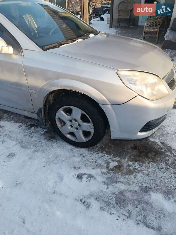 Седан Opel Vectra 2007 в Оратове