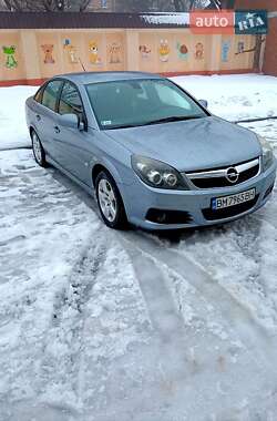 Лифтбек Opel Vectra 2006 в Ромнах