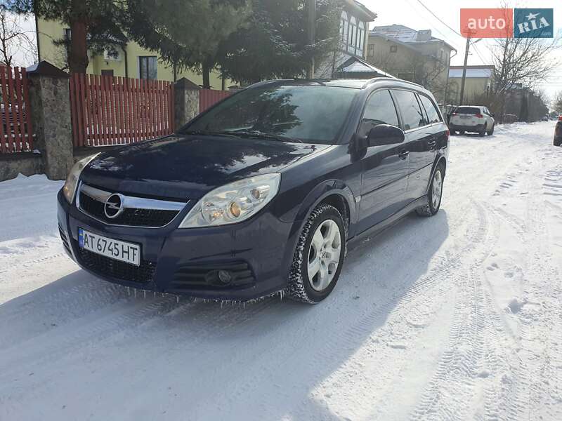 Универсал Opel Vectra 2006 в Ивано-Франковске