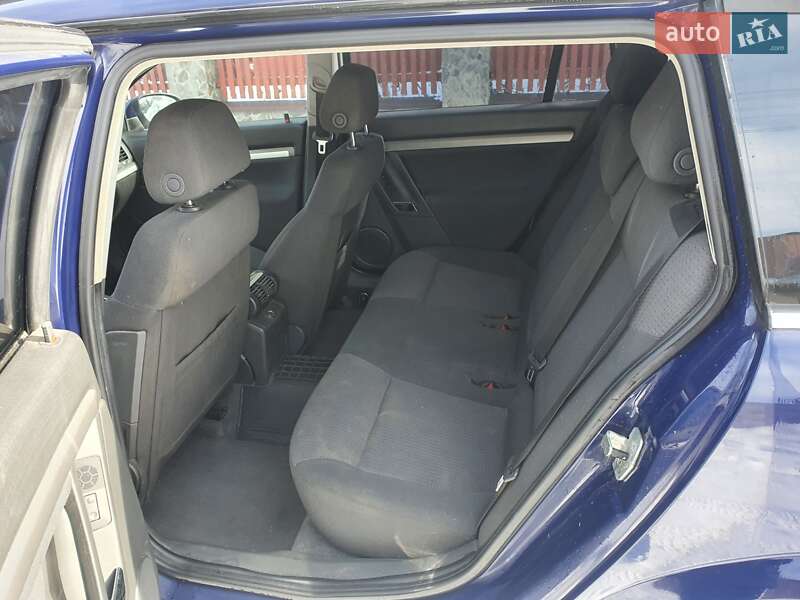 Универсал Opel Vectra 2006 в Ивано-Франковске