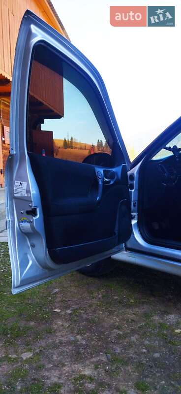 Ліфтбек Opel Vectra 2001 в Ворохті