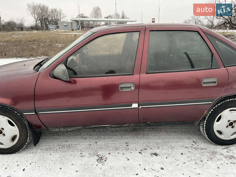 Седан Opel Vectra 1990 в Пятихатках