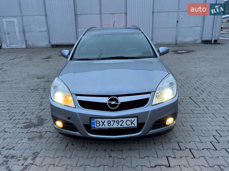 Универсал Opel Vectra 2006 в Черновцах