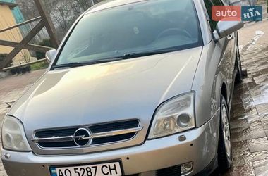 Седан Opel Vectra 2004 в Сваляві