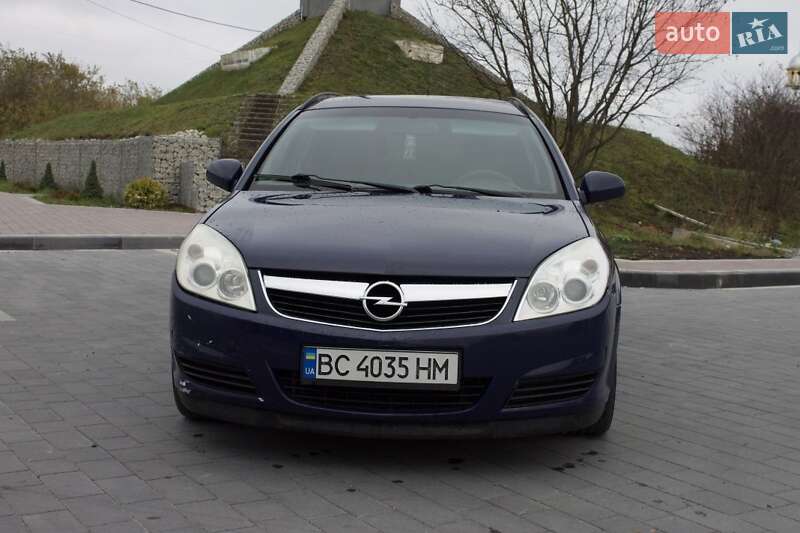 Универсал Opel Vectra 2008 в Мостиске