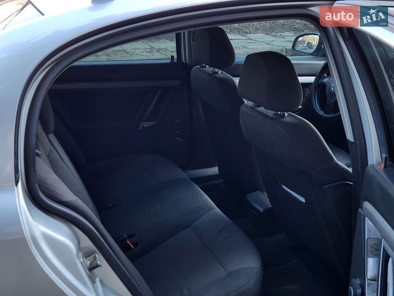 Седан Opel Vectra 2007 в Луцке